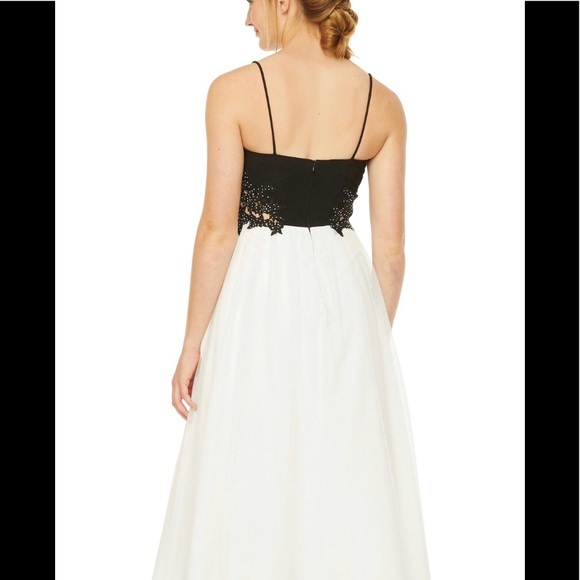 Prom Gown - Picture 2 of 9